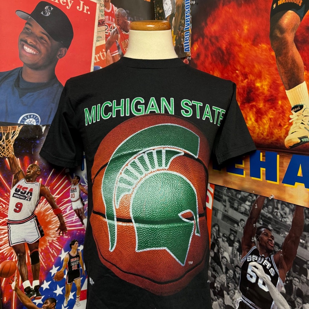 Vintage 90s Michigan‎ State Spartans NCAA Basketball Tee Sz Medium